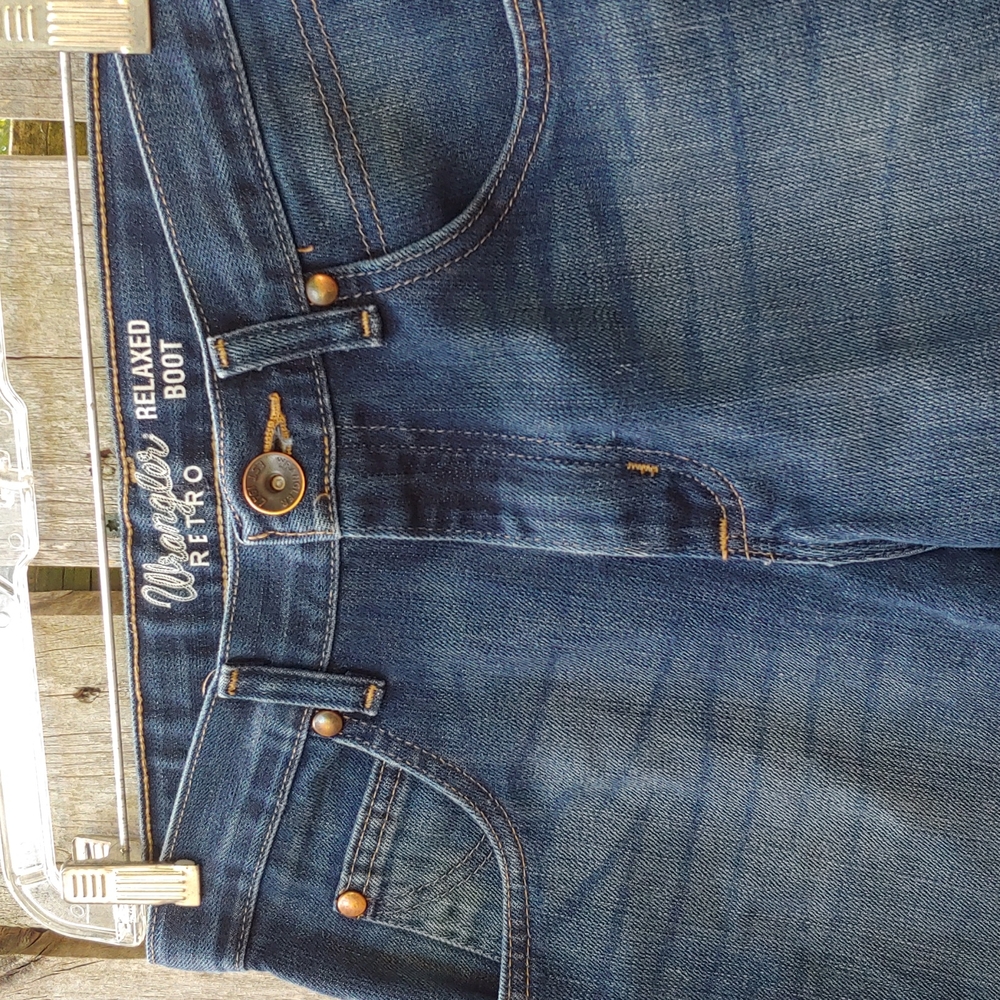 Wrangler | Retro Relaxed Boot High Rise Jeans - image 6